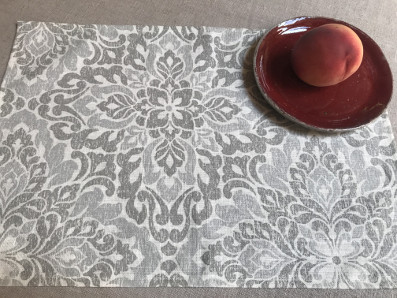 French coated placemats with greydesigns